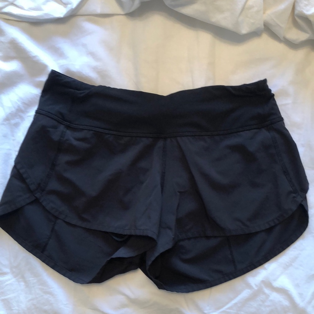 Lululemon Speed Up Black Shorts Size 4 circa 2016